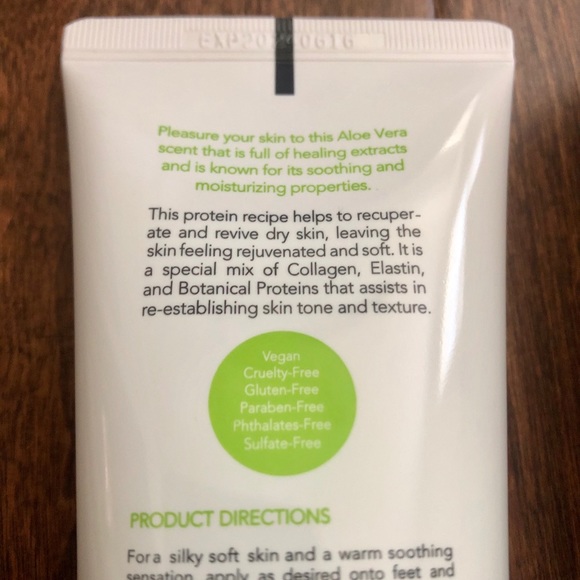 NIB Bare Soak Aloe Vera Massage Ointment - Picture 3 of 4